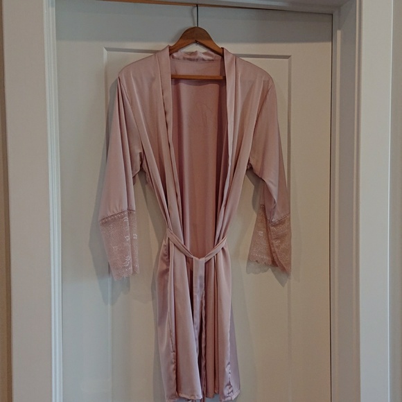 Bride Robe - Picture 3 of 3